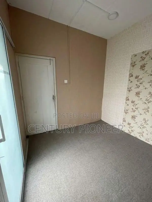 Showroom Space For Rent Bordering Colombo 5