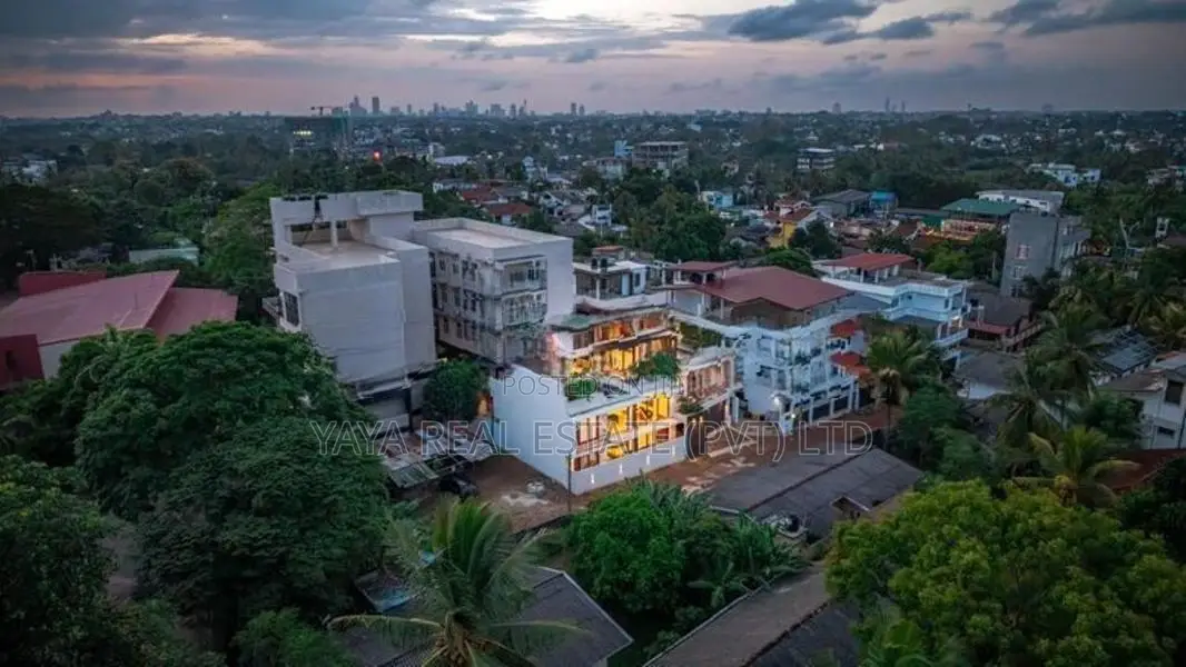 Brand New Super Luxury House for Sale in Boralasgamuwa