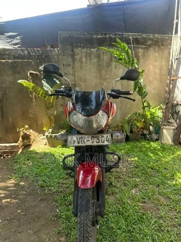 Bajaj Discover 2010