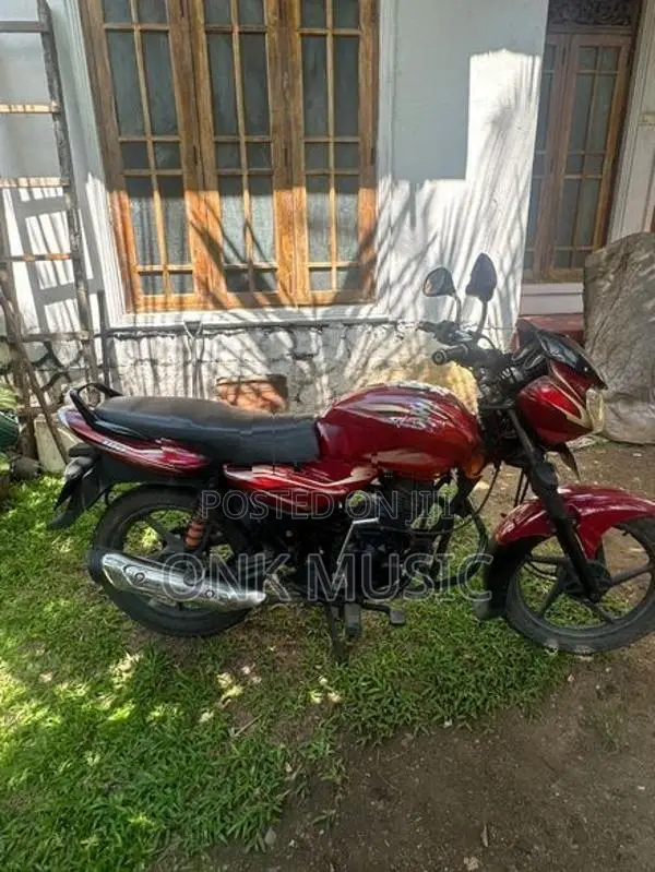 Bajaj Discover 2010