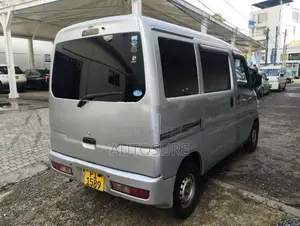 Nissan Clipper 2014