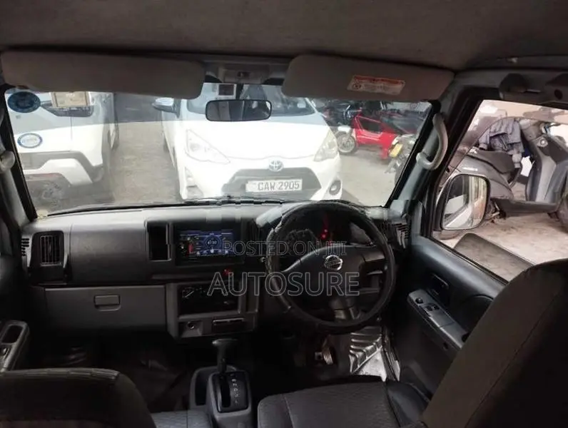 Nissan Clipper 2014