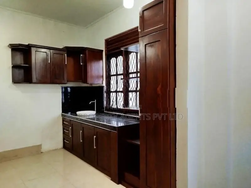 Two Story House for Sale in Piliyandala