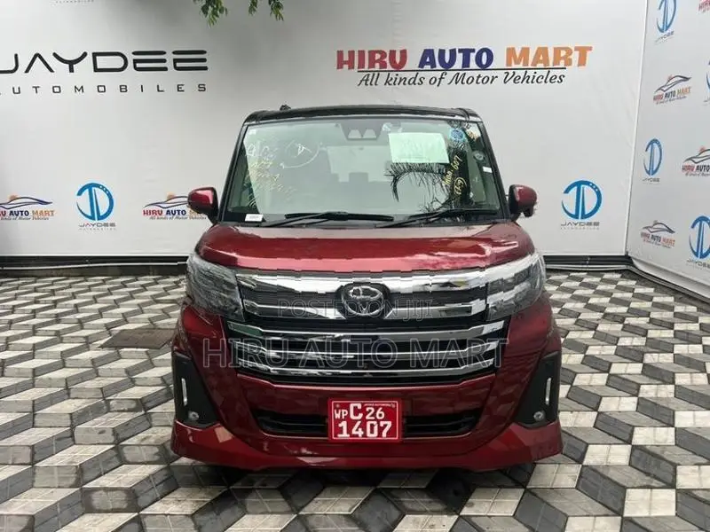 Toyota Roomy Custom G 2023