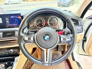 BMW 520d F10 2012