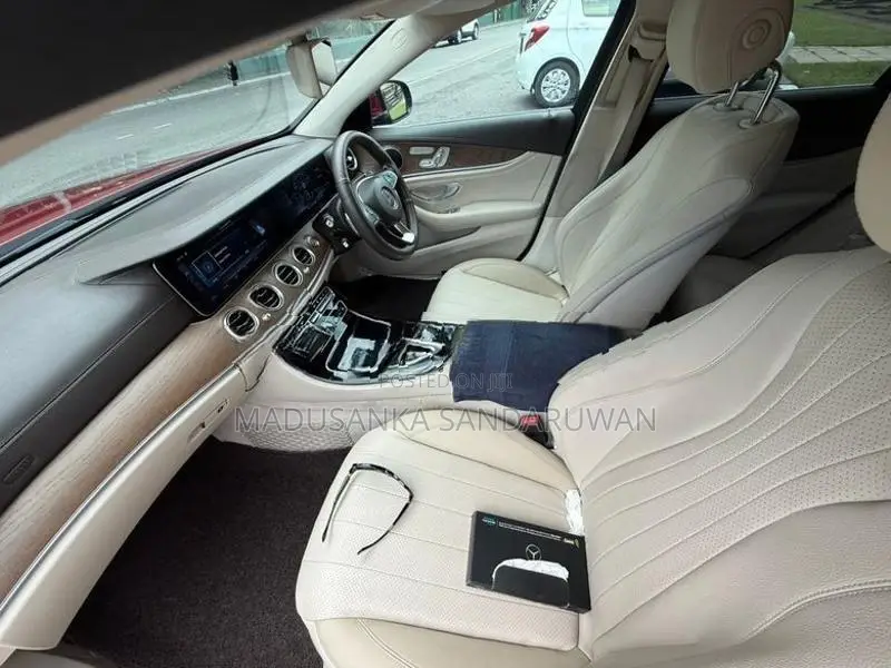 Mercedes Benz E350 E 350e-Premium Plus 2016