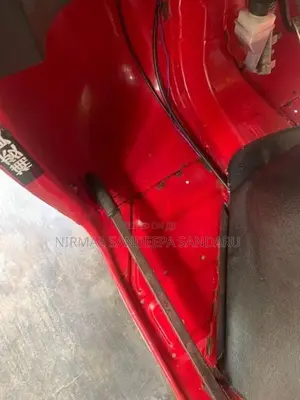 Bajaj RE 2014