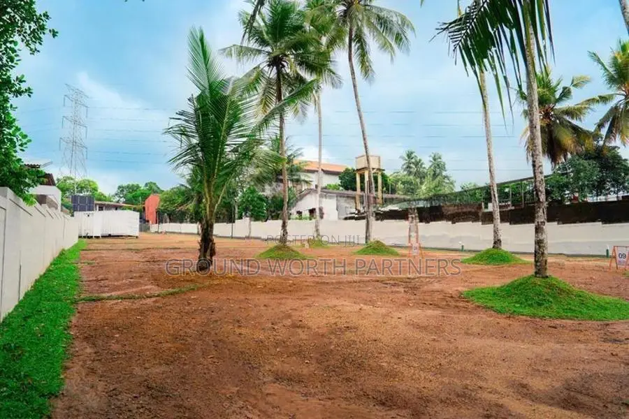 Valuable Land Plots For Sale In Thalawathugoda