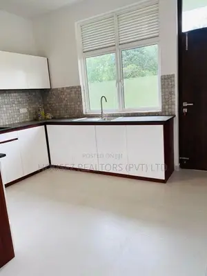 Modern 3-Bedroom House for Sale – Piliyandala