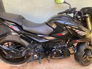 Bajaj Pulsar N160 2025