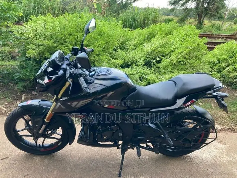 Bajaj Pulsar N160 2025