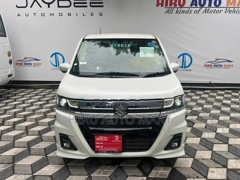 Suzuki Wagon R Custom Z Turbo 2024