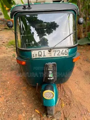 Bajaj RE 2006