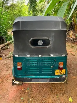 Bajaj RE 2006