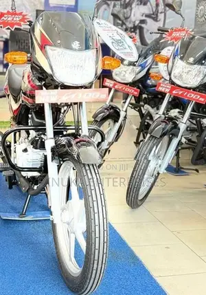 Bajaj CT100 2026