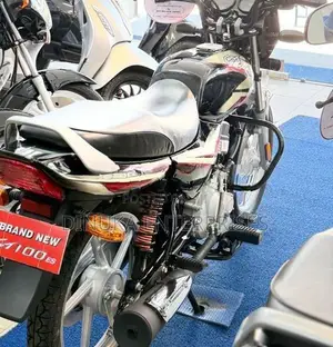 Bajaj CT100 2026
