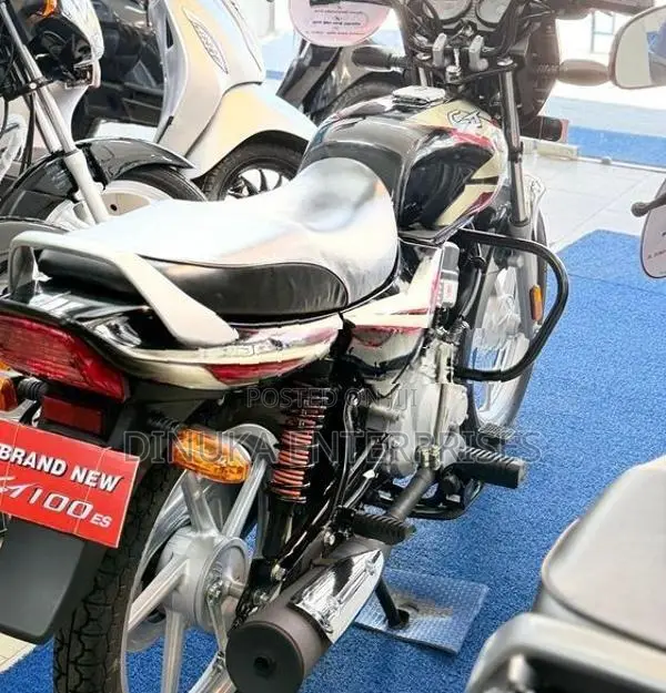 Bajaj CT100 2026
