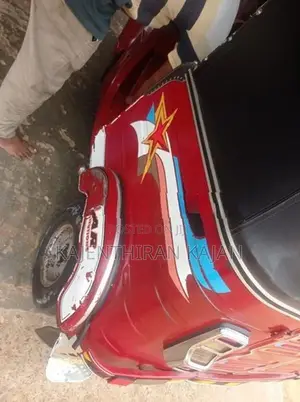 Bajaj RE 2005