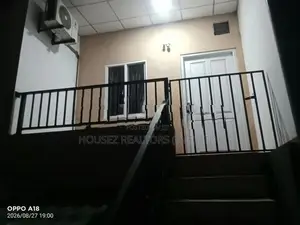 Fully Furnished 2-Bedroom House Upper Floor for Rent – Kadawata