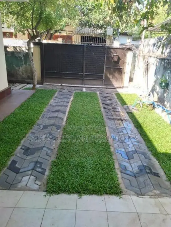 House for sale Ratmalana