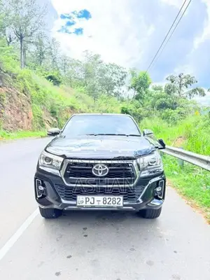 Toyota Hilux Revo 2016