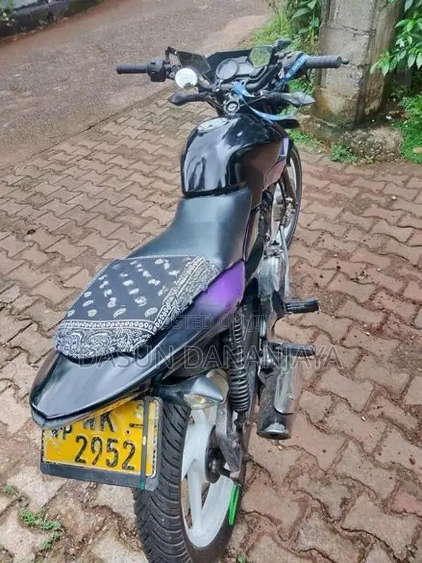 Bajaj Pulsar 135 2011