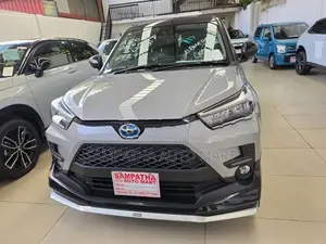 Toyota Raize Z HYBRID AUTO PARKIN 2026