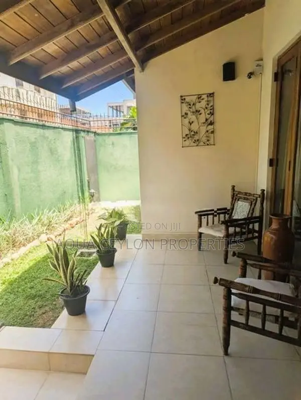 House for sale - Pamankada