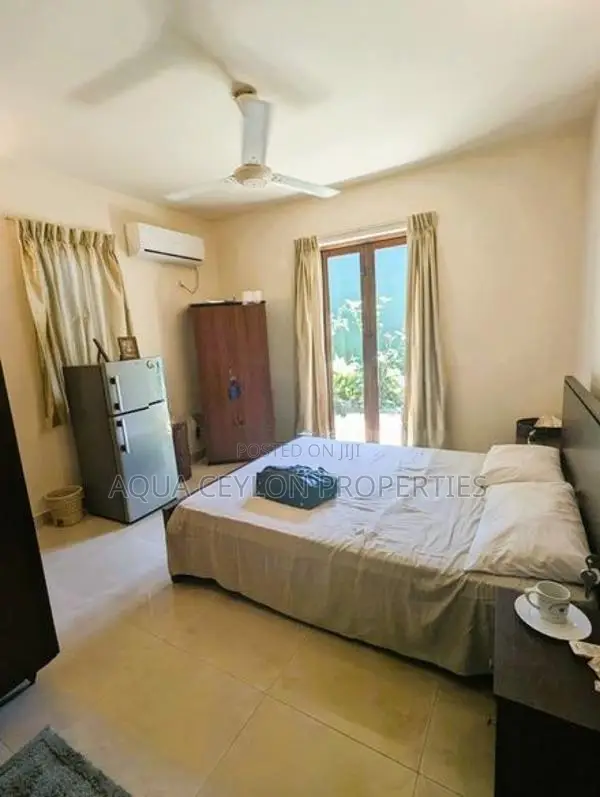 House for sale - Pamankada