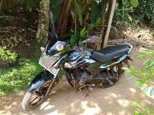 TVS Metro ES 2017