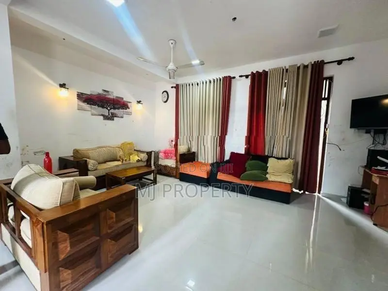 ( YS-1239) Valuable Single Storey House Sale in Homagama