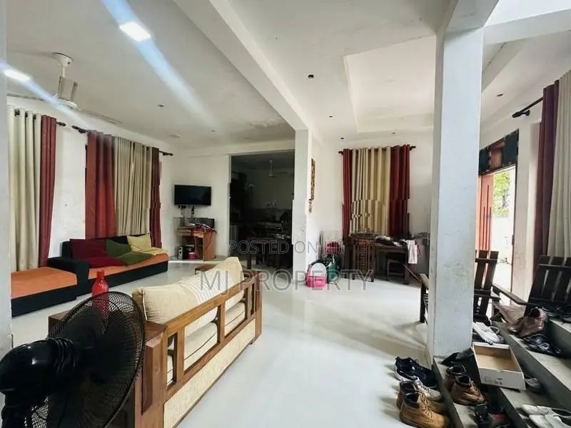 ( YS-1239) Valuable Single Storey House Sale in Homagama