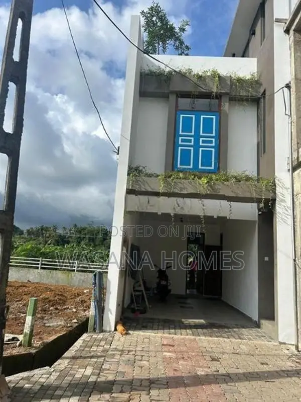 Brand New Luxury House for Sale Kottawa