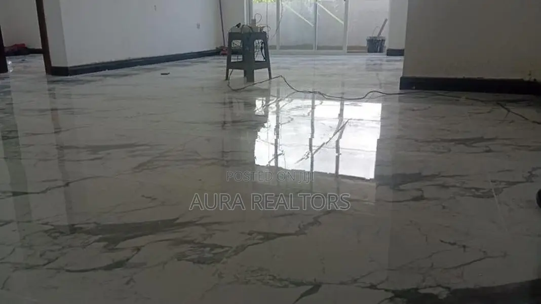 Bulding for Rent in Dehiwala Hill Street ( P-273)