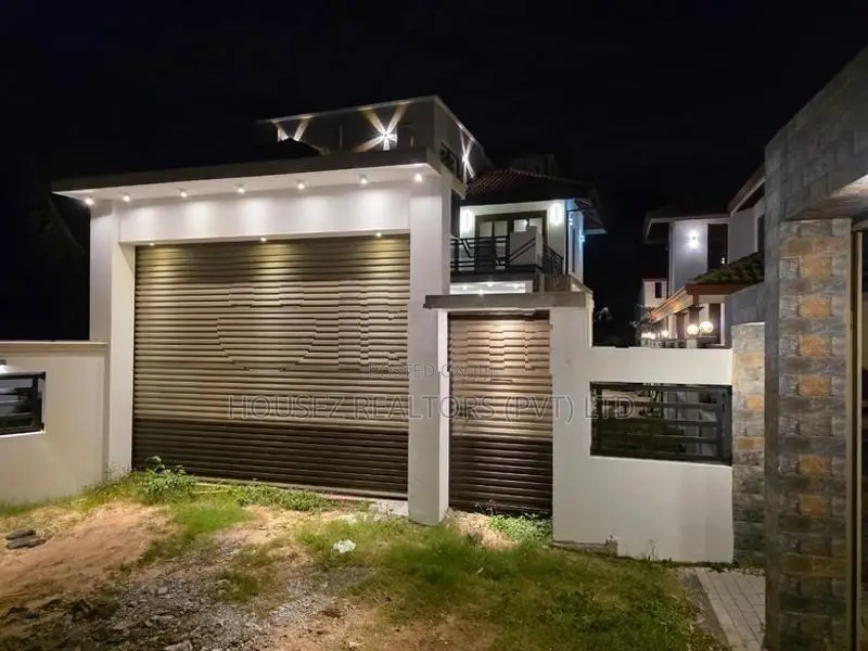 Brand New Luxury House for Rent in Kochchikade