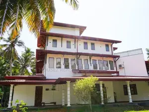 Fully Furnished 6-Bedroom Villa for Rent in, Weligama