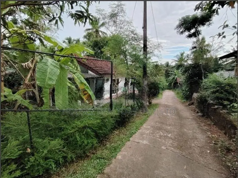 Charming House for Sale in Mabima, Heiyanthuduwa
