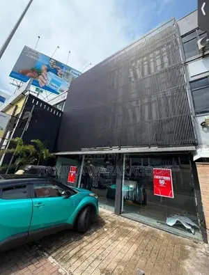 1st Floor Building Space For Rent - Facing Galle Road Colo 06