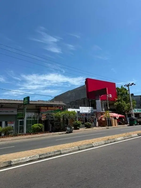3 Story Building For Sale In Polonnaruwa - CC953