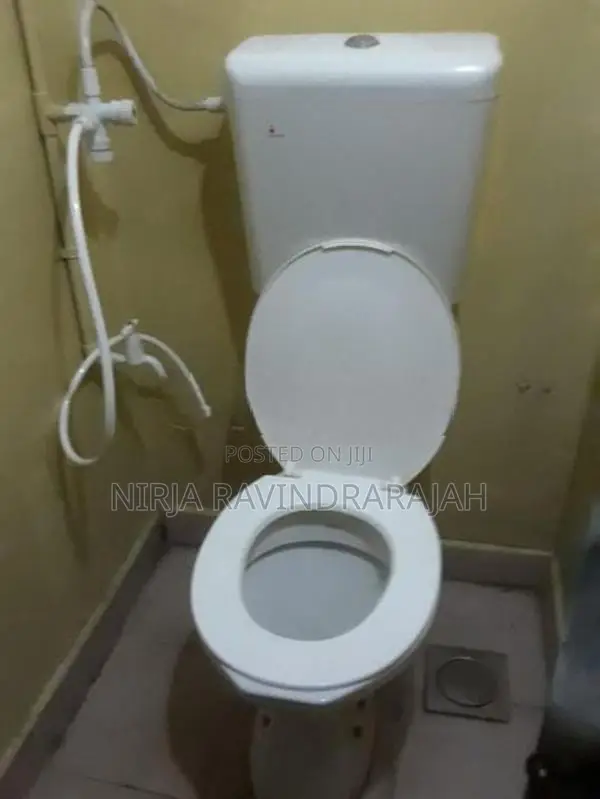 Jaffna Land With Room Rent
