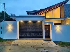 House For Sale In Athurugiriya