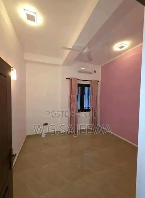 3 Beds Apartment house rent in Katunayake - A/C