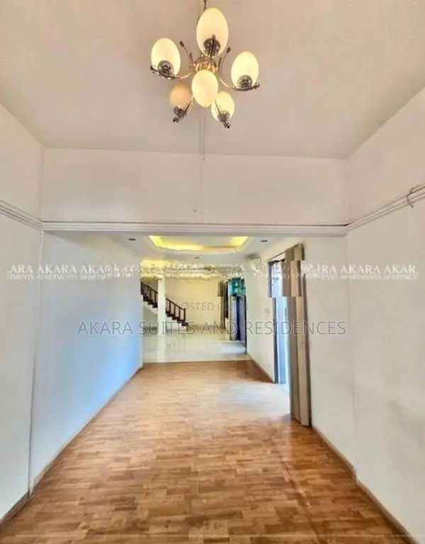 5,500 Sq.ft - Commercial Building for Rent CP39392