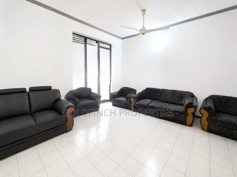 Two Story House For Sale At De Fonseka Place,Colombo 4