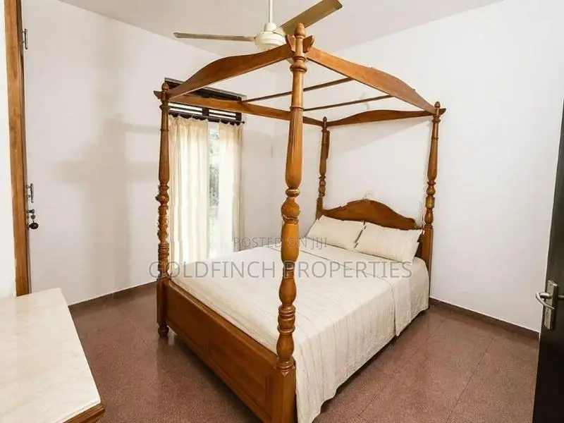 Two Story House For Sale At De Fonseka Place,Colombo 4