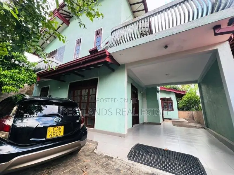 (AR343) Two Storey House for Rent in Kottawa