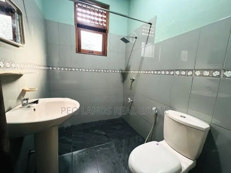 (AR343) Two Storey House for Rent in Kottawa