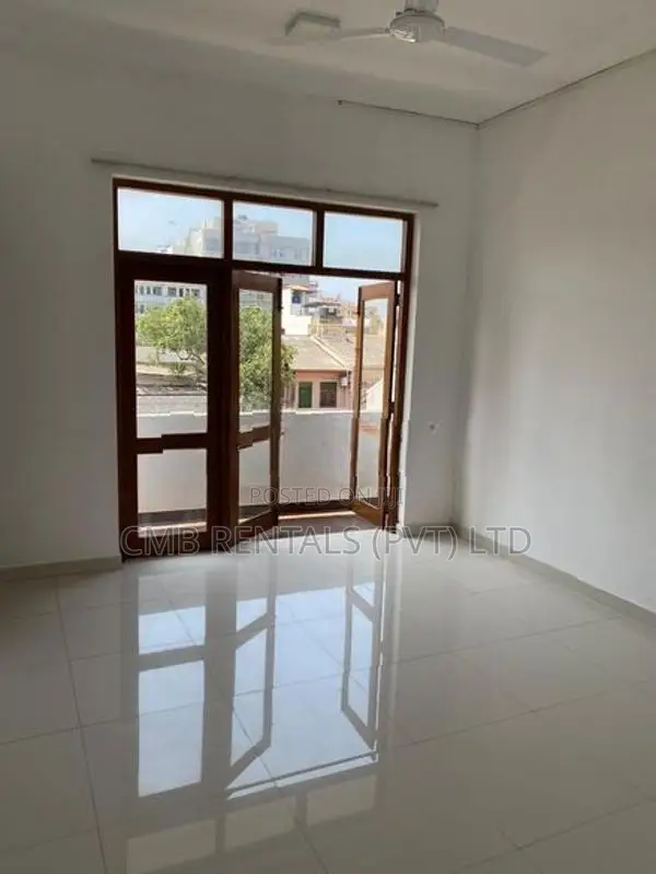 Dehiwala - 4 Bedroom House For Rent CH940