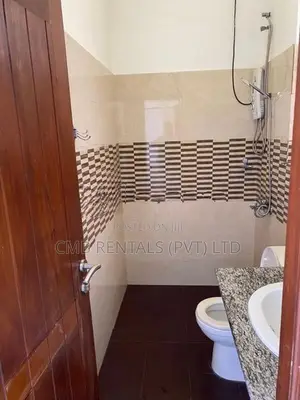 Dehiwala - 4 Bedroom House For Rent CH940