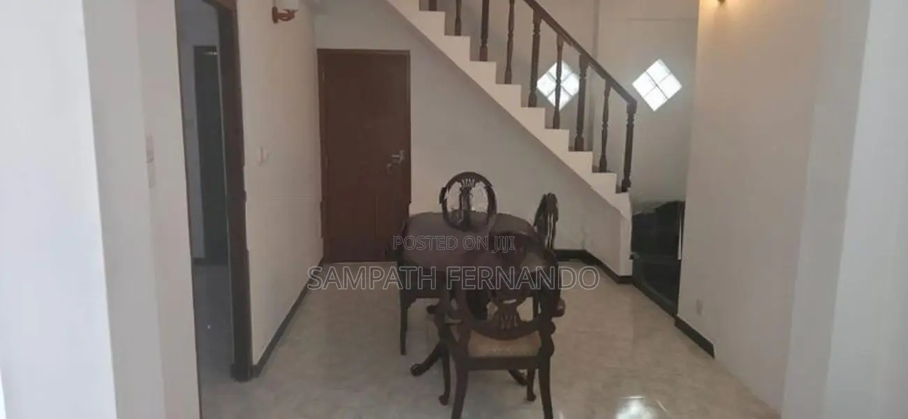 3 Bedroomed Two Storied House Rent - Boralesgamuwa